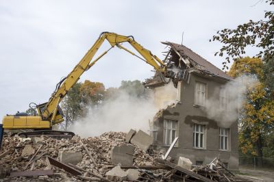 Commercial Building Removal in Houston, TX